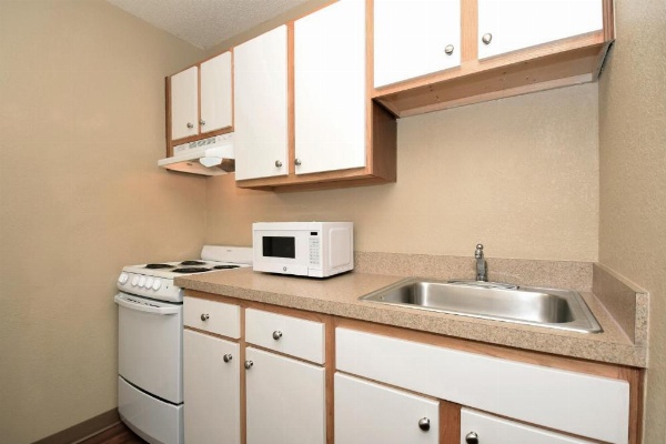 Suburban Studios Montgomery East I-85 image 42